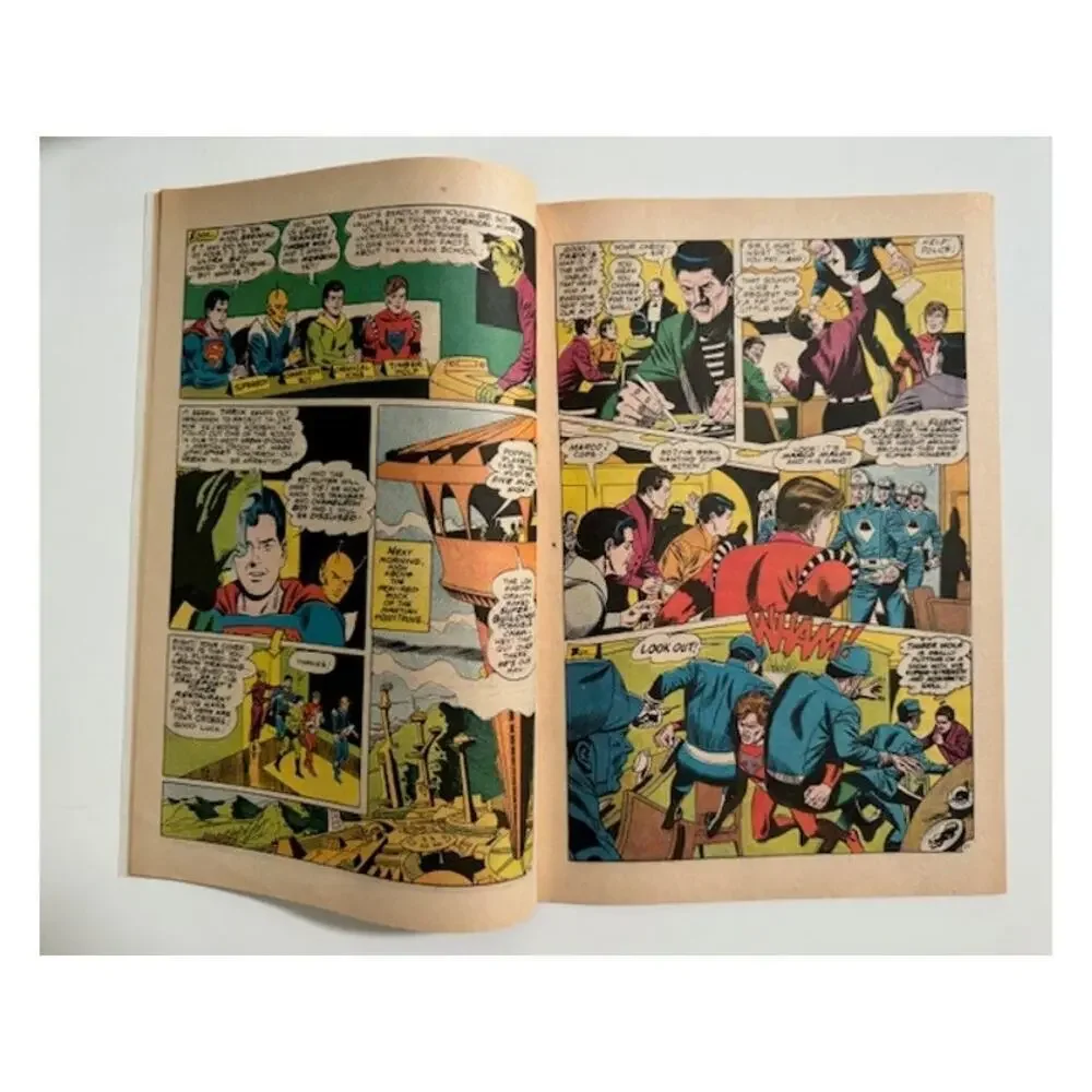 Adventure Comics #372 DC 1968 Silver Age Comic Book- Excellent Condition - Picture 4 of 8